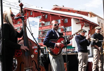 Band beim Tanzcafe am Arlberg