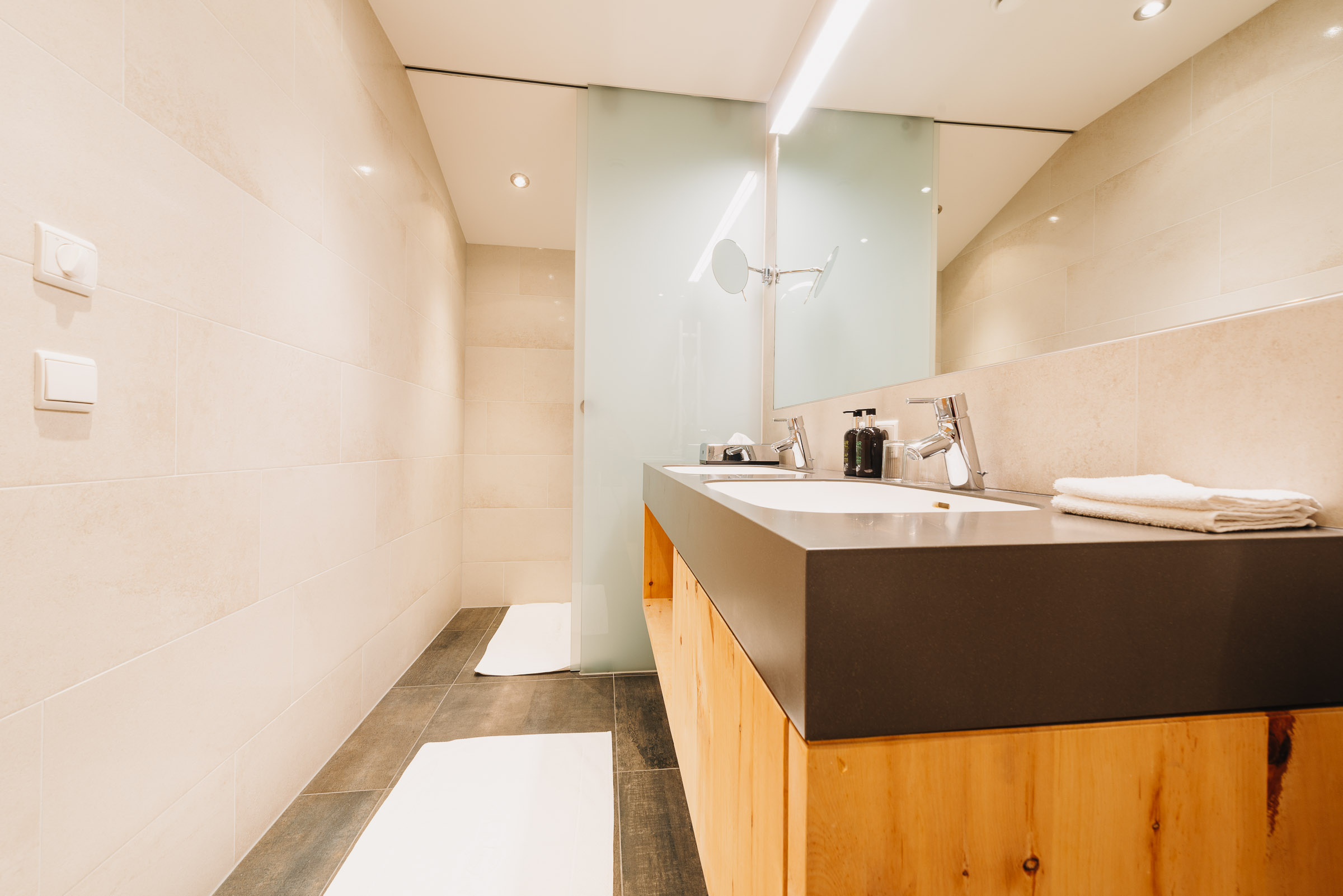 Badezimmer der Junior Suite 